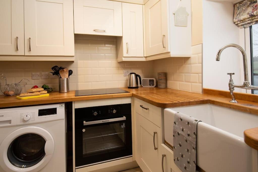 The Bothy, Press Mains Farm Cottages อายเมาธ์ ภายนอก รูปภาพ